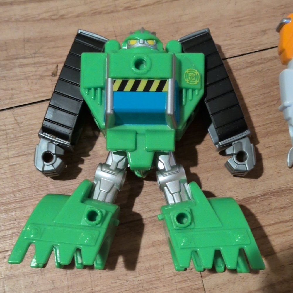 Hasbro Transforming Vehicle Set - Red, Green, Blue, Orange - Picture 4 of 6